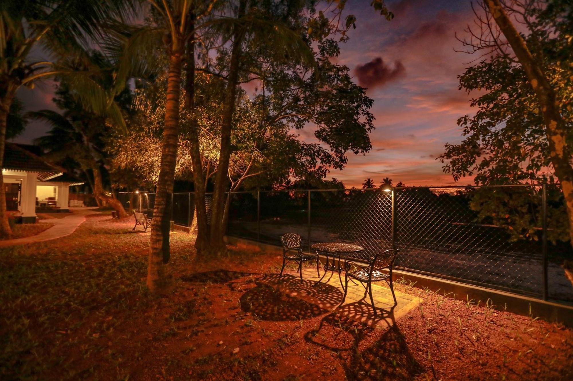 Paadam By The Backwaters Kumarakom Exterior foto