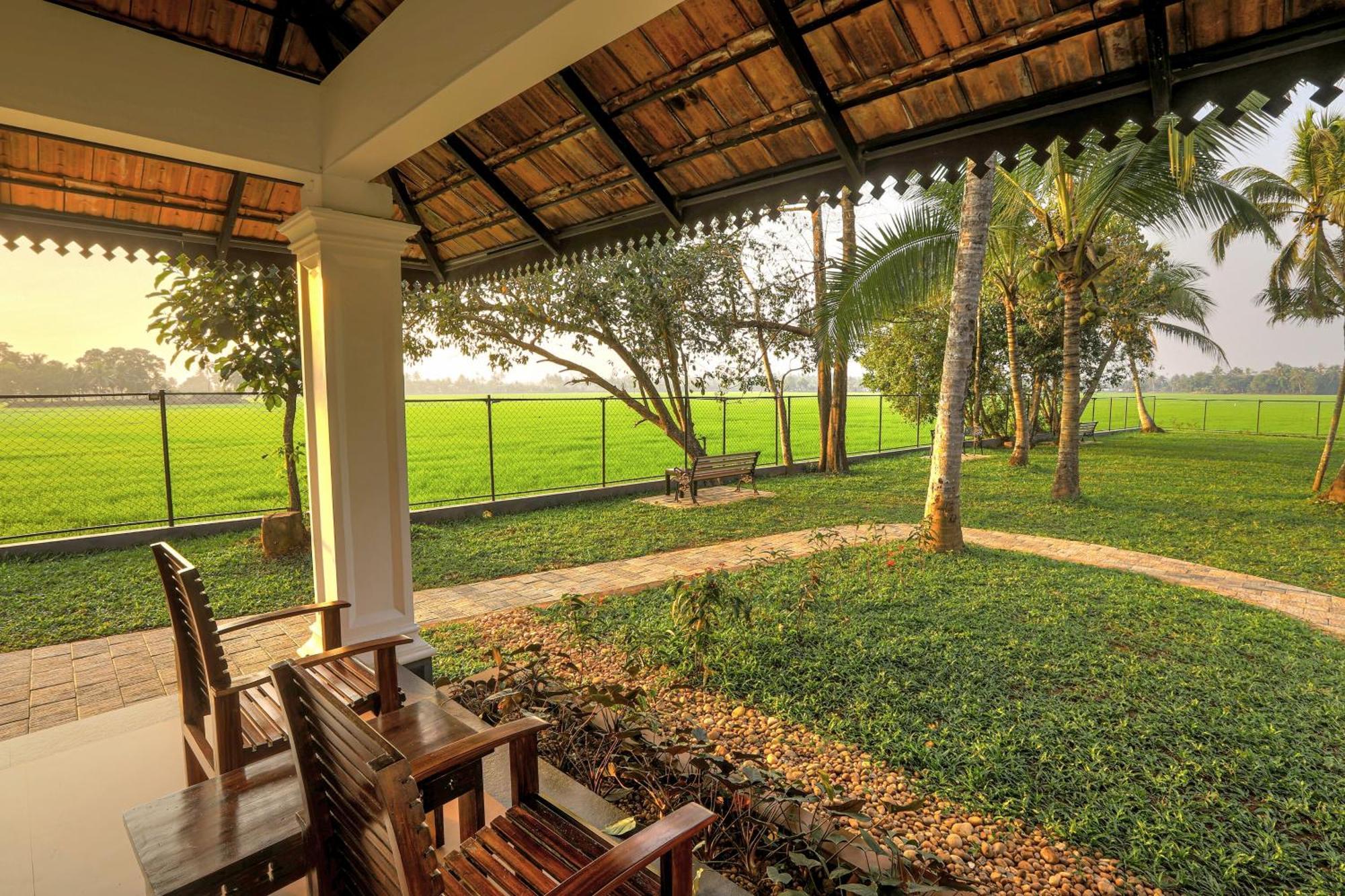 Paadam By The Backwaters Kumarakom Exterior foto